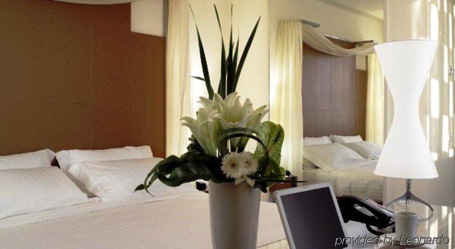 Hilton Garden Inn Florence Novoli Bilik gambar